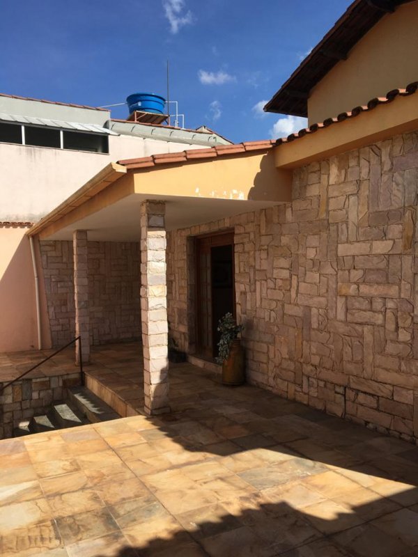 Casa - Venda - Santa Efignia - Belo Horizonte - MG